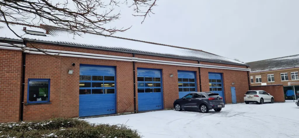 Extérieur de la chaufferie du Collège Technique Saint-Jean